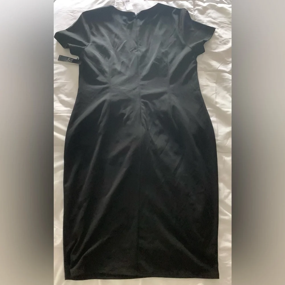 NWT NYC Women’s Knee Length Black Dress, Short Sleeve, 3-Button Pockets; Size XL